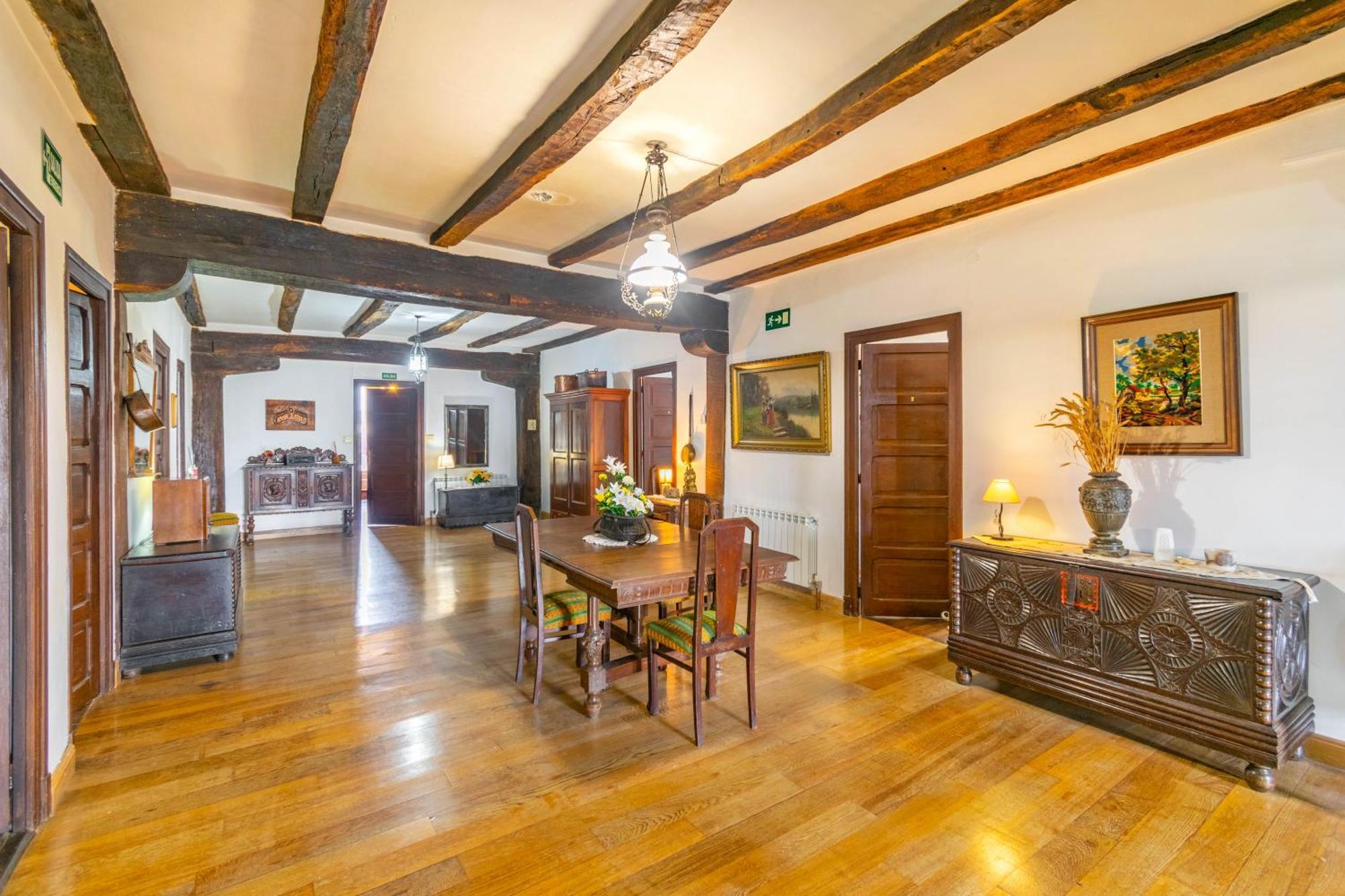 Casa Rural Arotzenia, Hogar Rustico En Pleno Valle De La Ulzama Lizaso Exteriér fotografie