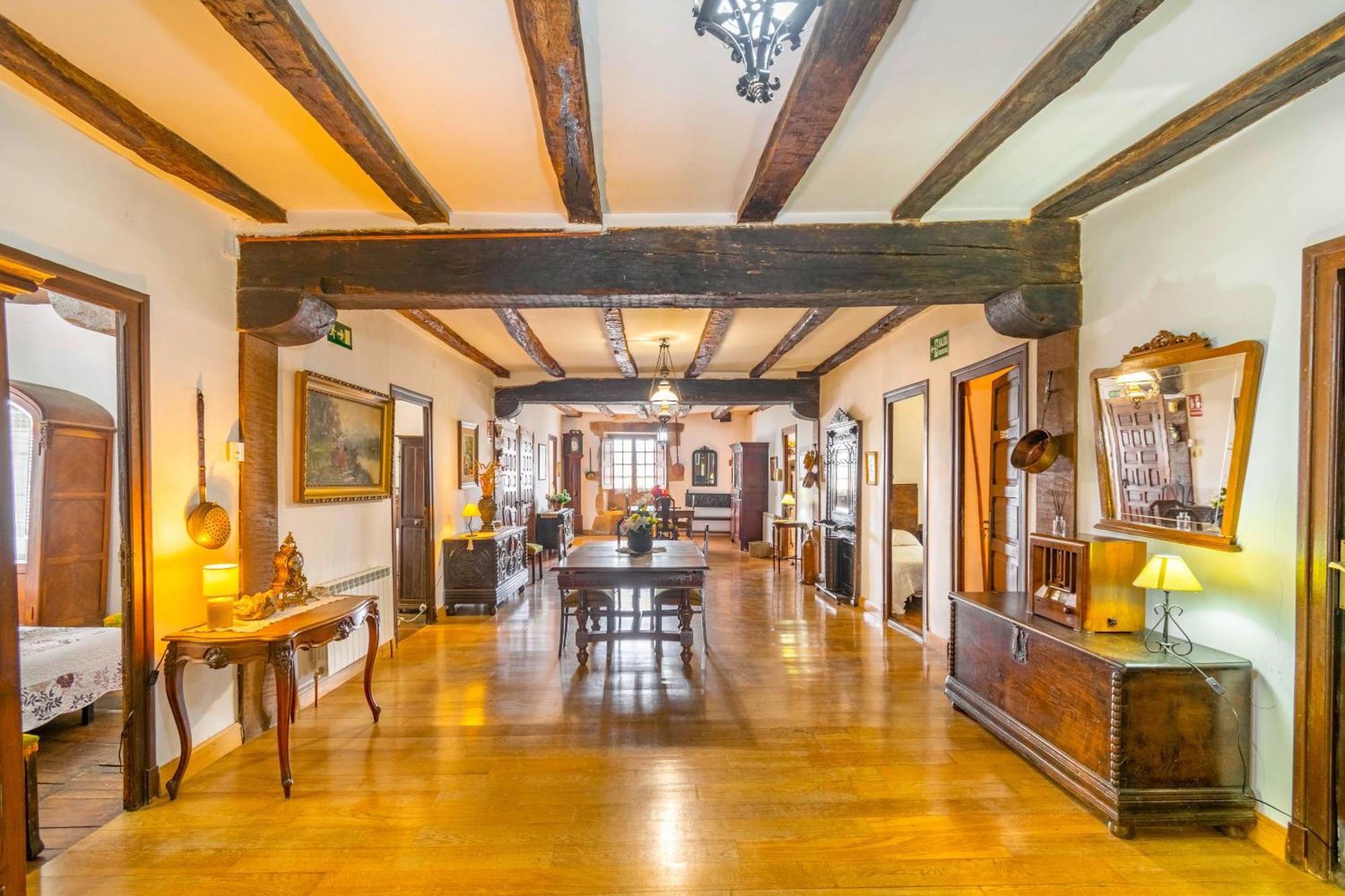 Casa Rural Arotzenia, Hogar Rustico En Pleno Valle De La Ulzama Lizaso Exteriér fotografie