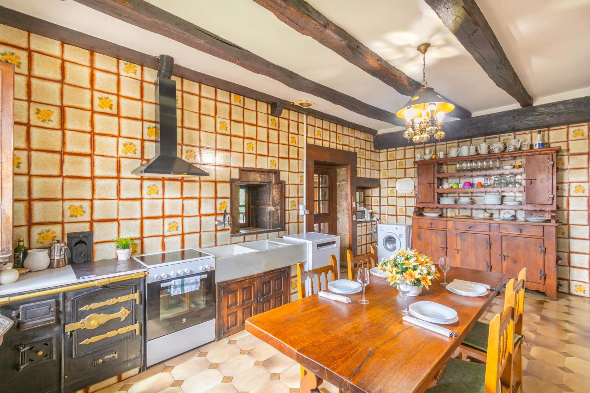 Casa Rural Arotzenia, Hogar Rustico En Pleno Valle De La Ulzama Lizaso Exteriér fotografie