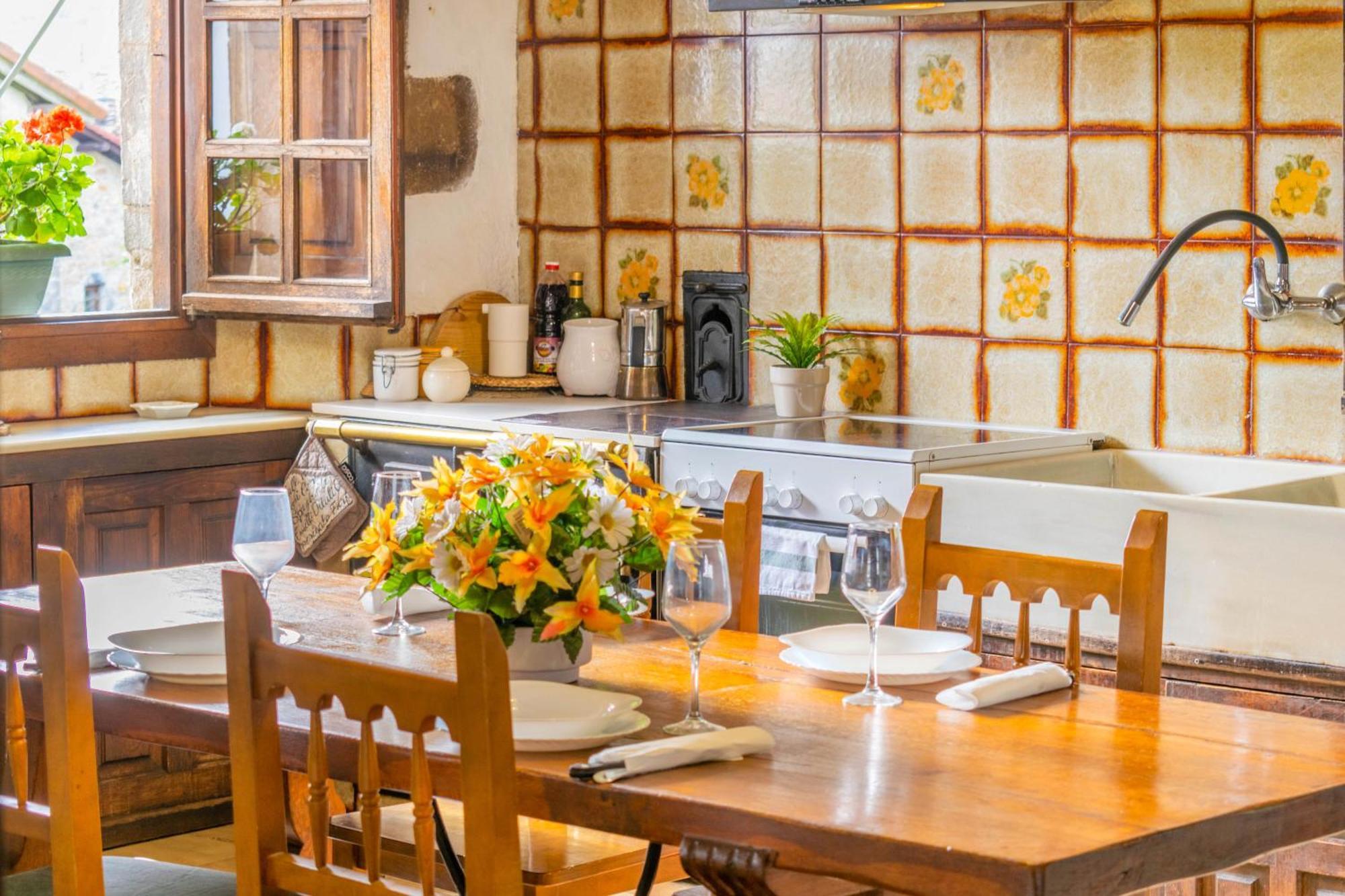 Casa Rural Arotzenia, Hogar Rustico En Pleno Valle De La Ulzama Lizaso Exteriér fotografie